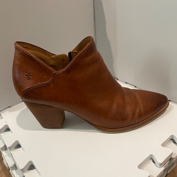Frye Reed Ankle Boot size 9.5 - Picture 5 of 15